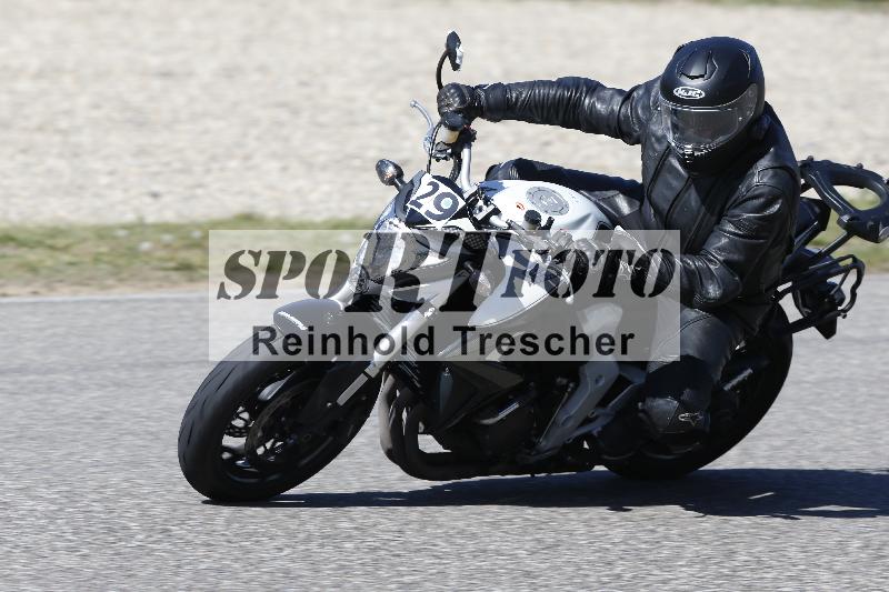 /05 07.04.2026 Cornu Master School ADR/Gruppe gruen/29